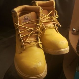 Used steel toe boots